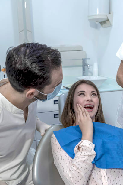 Best Emergency Tooth Extraction in Whitestown, IN